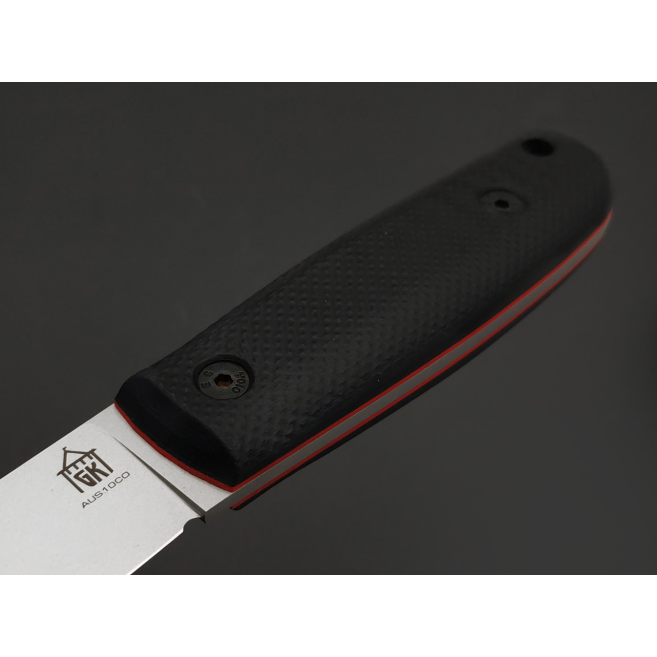 Град Горький нож Томми сталь Aus-10Co bead blast, рукоять G10 black & red