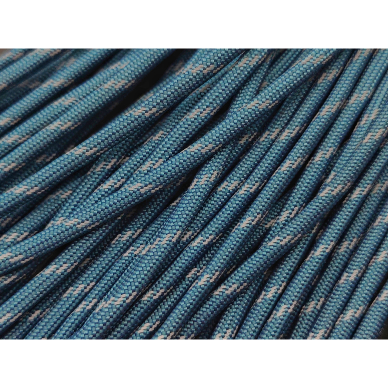 ReCORD Paracord 550 Светоотражающий Балтика