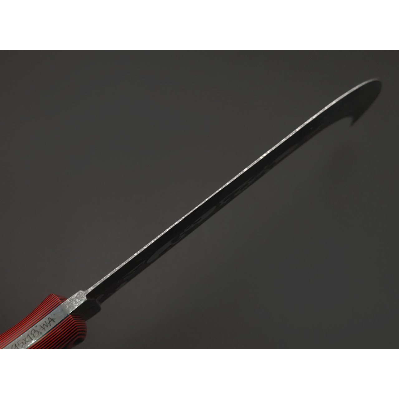 Волчий Век нож Крюк Custom сталь 95Х18 WA худ. травление, рукоять G10 black & red, пины медь