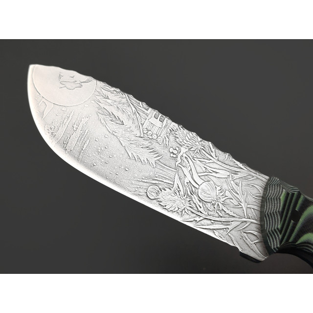 Волчий Век нож БП-11 Custom "Dark Russian Tales" сталь N690 WA худ. травление, рукоять G10 black & green, пины карбон