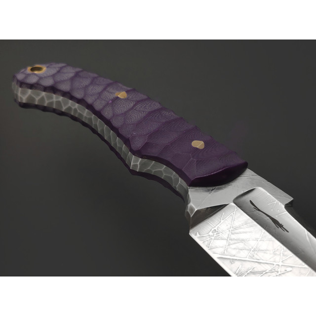 Волчий Век нож Сквозняк Brutal Edition сталь 1.4116 WA худ. травление Хаотик, рукоять G10 purple, пины латунь