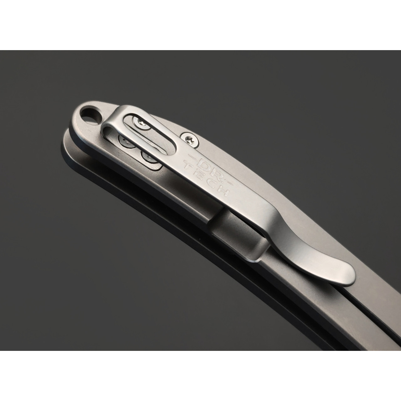 Dr.Tech складной нож Pikeblade D4366G сталь D2, рукоять Titanium TC4 gray