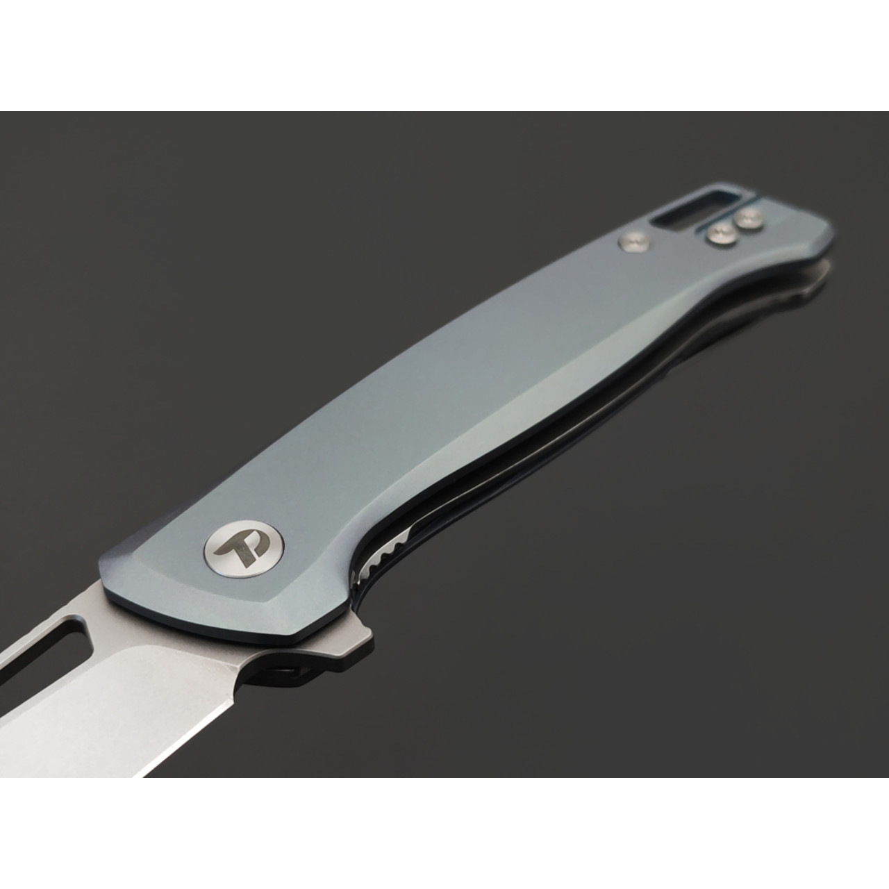 Dr.Tech складной нож Astra D4284G сталь D2, рукоять Titanium TC4 gray