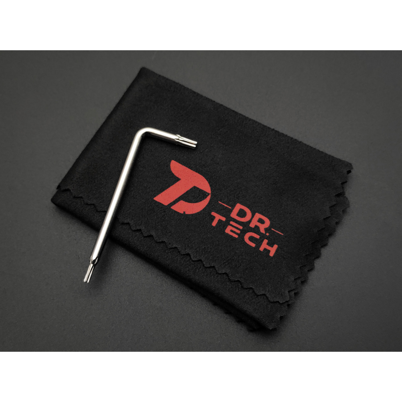 Dr.Tech складной нож Kogatana D4224TGL сталь D2, рукоять Titanium TC4 gray