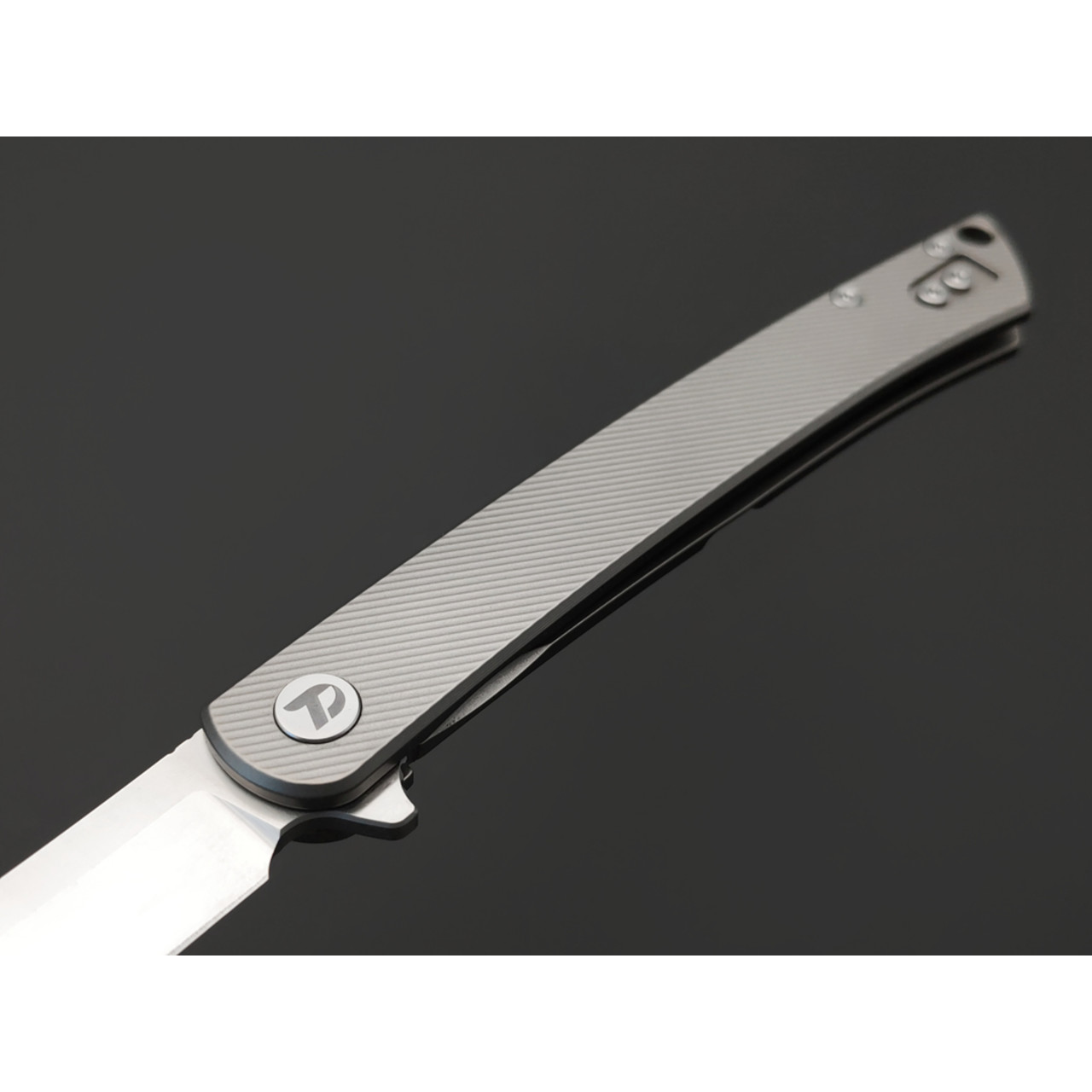 Dr.Tech складной нож Kogatana D4224TGL сталь D2, рукоять Titanium TC4 gray