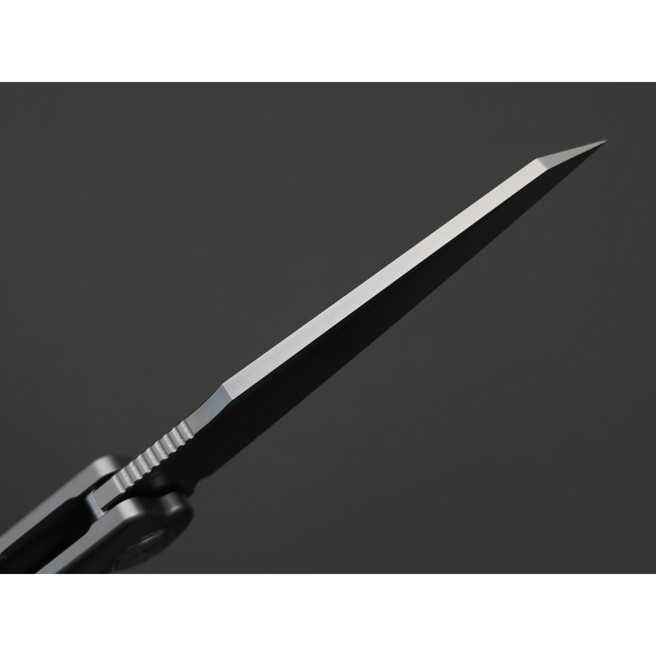 Dr.Tech складной нож Arcanum D3403G сталь M390, рукоять Titanium TC4 gray, zirconium alloy Damascus