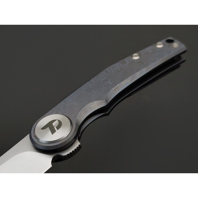 Dr.Tech складной нож Atoll Pro D9618B сталь M390, рукоять Titanium TC4 blue engraved