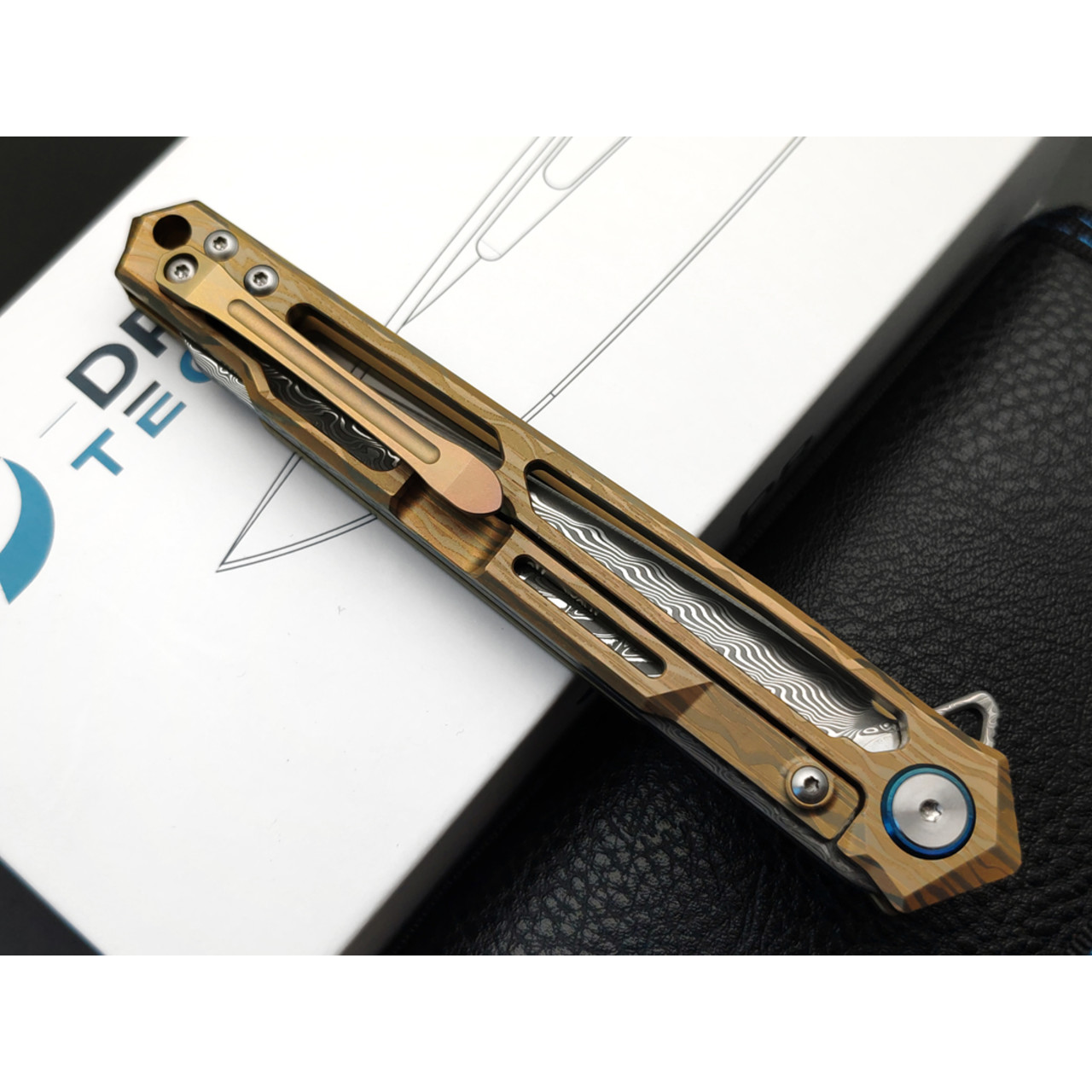 Dr.Tech складной нож Zefiro D7394BR сталь Laminate VG-10 & Damascus, рукоять Titanium TC4 gold & bronze