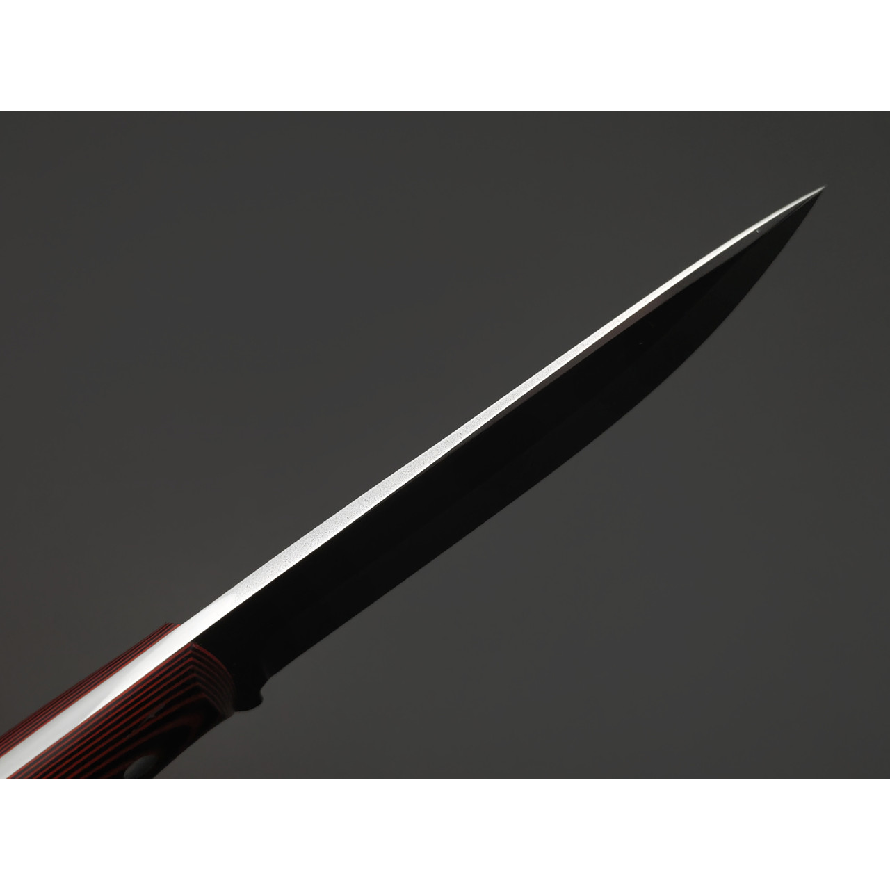 Платонов Д.Г. нож кованый Тигр ЦМ сталь Х12МФ, рукоять G10 black & red