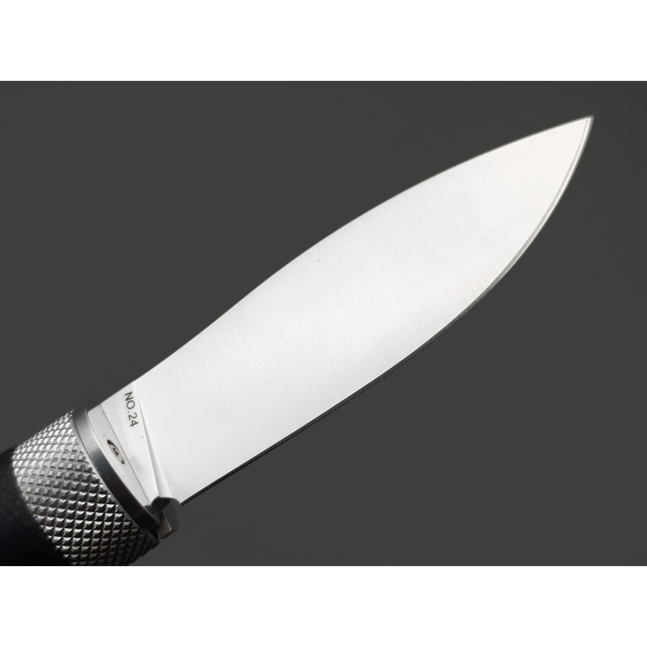 Reptilian складной нож Лесовик-01 Limited сталь D2 satin, рукоять G10 white & black