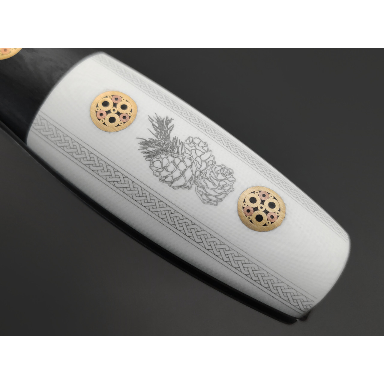 Reptilian складной нож Лесовик-01 Limited сталь D2 satin, рукоять G10 white & black