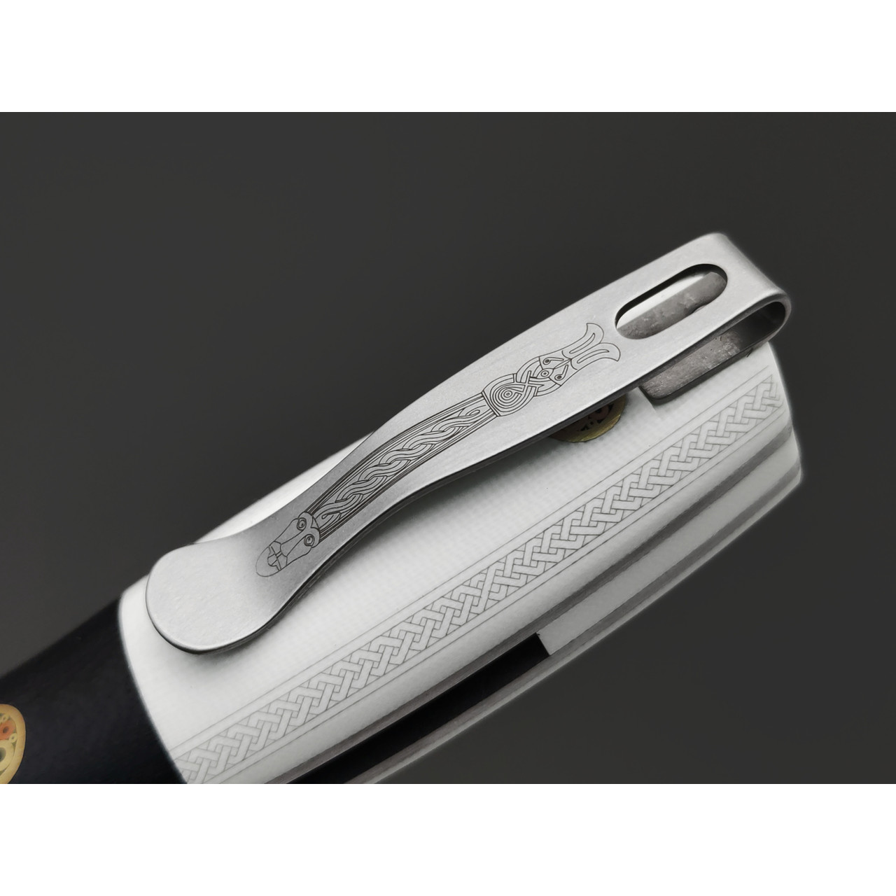 Reptilian складной нож Лесовик-01 Limited сталь D2 satin, рукоять G10 white & black