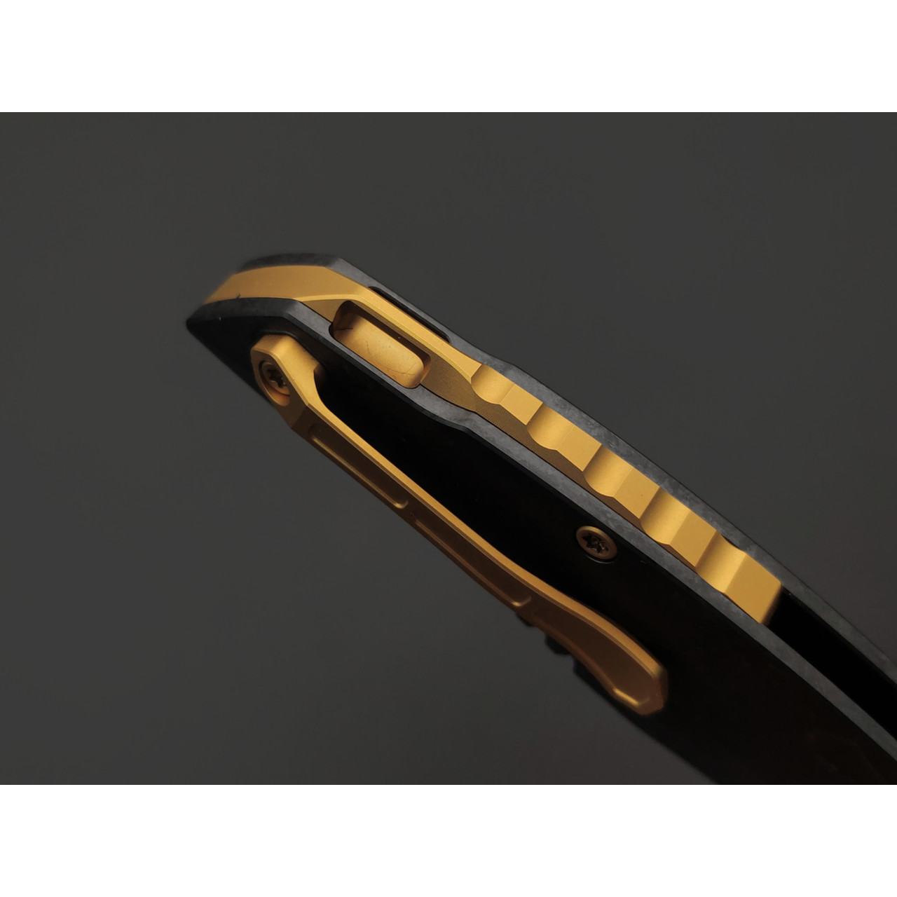 TuoTown складной нож Krotos TKT-NDG сталь T14N Gold PVD, рукоять Crystal Ti DLC black