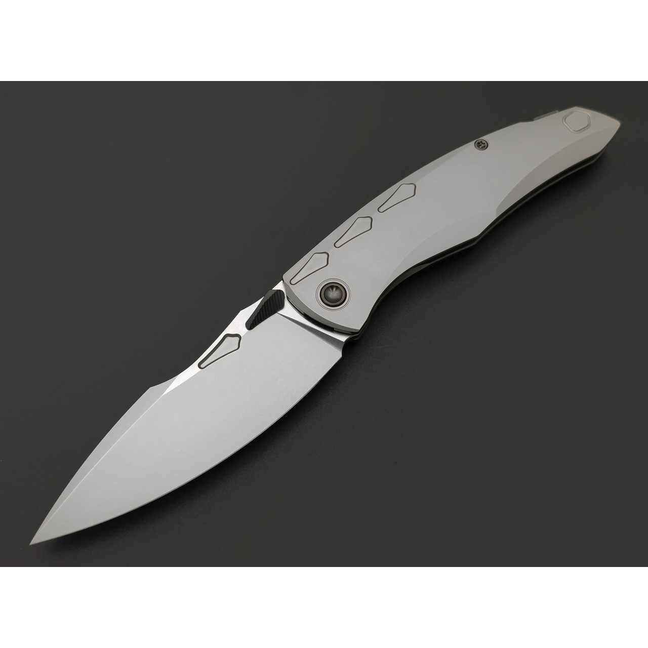 TuoTown складной нож Krotos TKT-NS сталь T14N стоунвош, рукоять Titanium TC4 grey