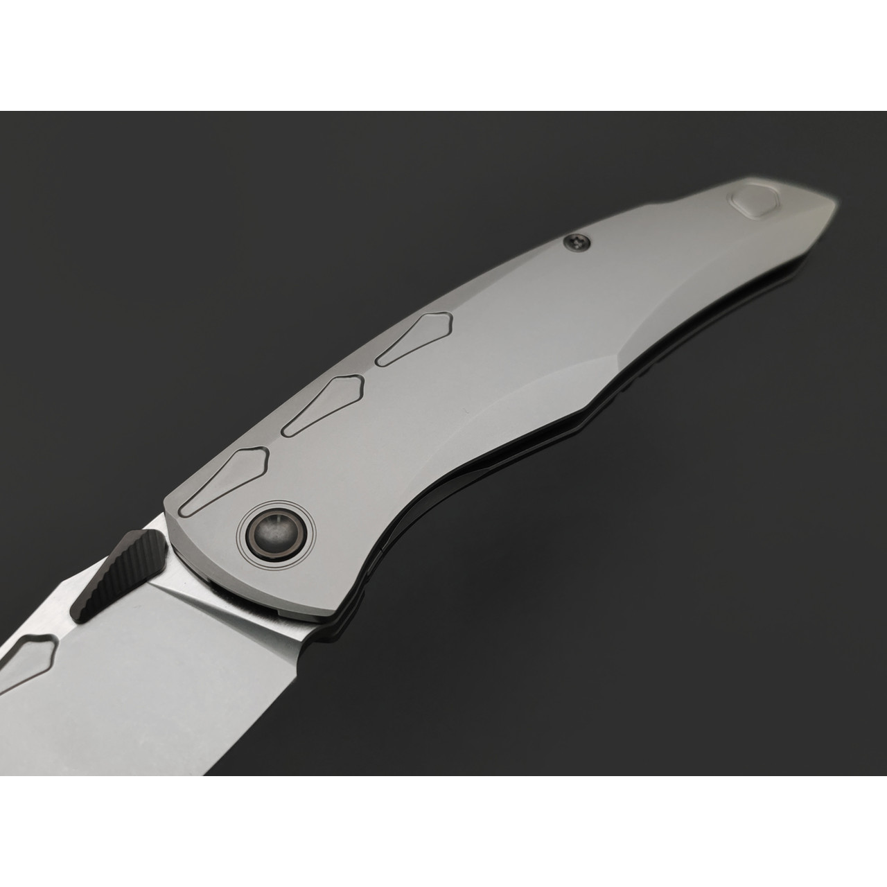 TuoTown складной нож Krotos TKT-NS сталь T14N стоунвош, рукоять Titanium TC4 grey