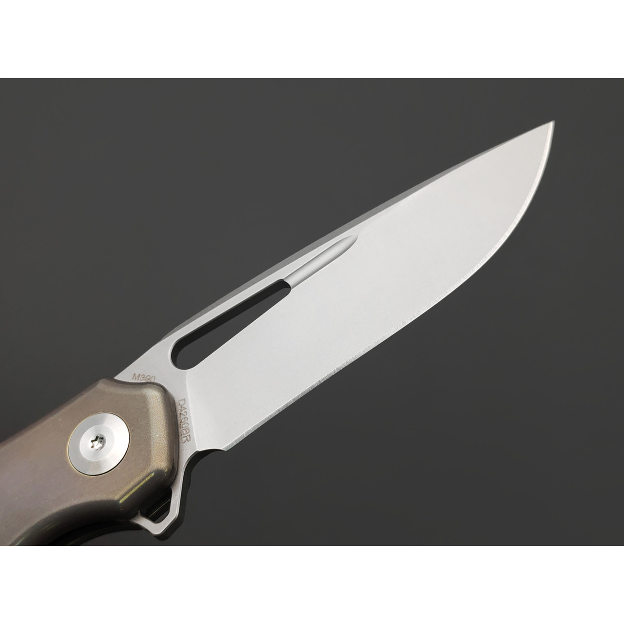 Dr.Tech складной нож Specter D4260BR сталь M390, рукоять Titanium TC4 bronze