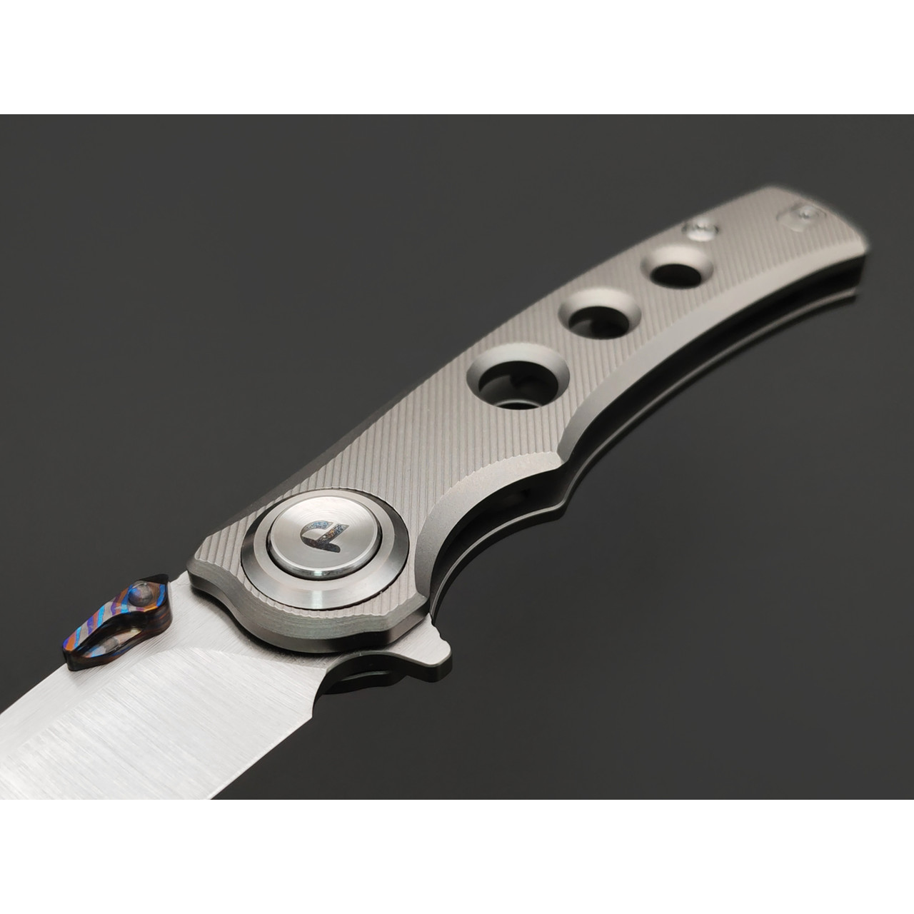 Dr.Tech складной нож Pulsar D3915TG сталь M390, рукоять Titanium TC4 gray