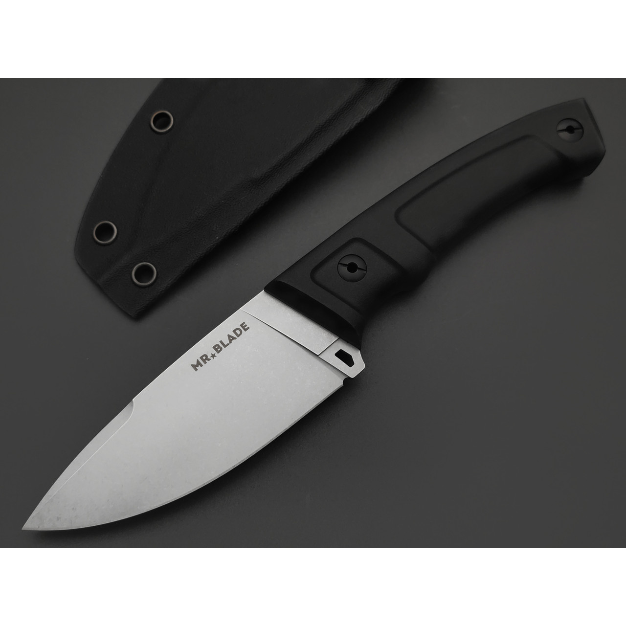 Mr.Blade нож Junak MB086 сталь Aus-8 стоунвош, рукоять TPR black
