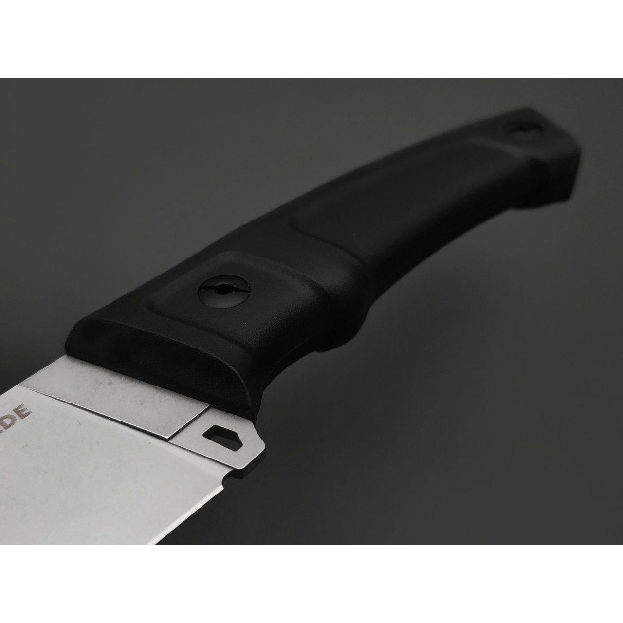 Mr.Blade нож Junak MB086 сталь Aus-8 стоунвош, рукоять TPR black