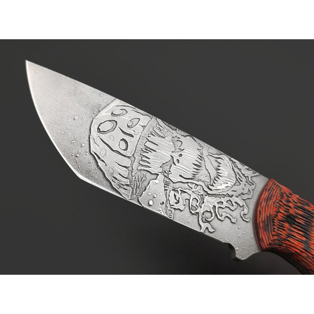 Волчий Век нож Хлыщ Custom Dark Russian Tales "Лютый Мухомор" сталь 95Х18 WA худ. травление, рукоять G10 black & red
