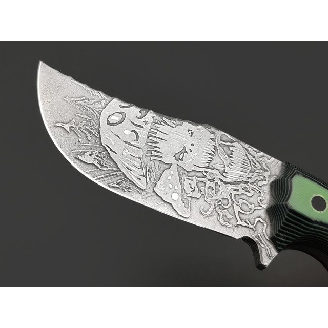 Волчий Век нож Бхадж Малый Custom "Лютый Мухомор" сталь 95Х18 WA худ. травление, рукоять G10 red & green