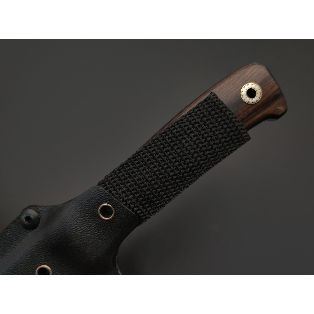 Богдан Гоготов нож NBG-88 Angry Birds сталь Lomax худ. травление, рукоять Гренадил, G10 black