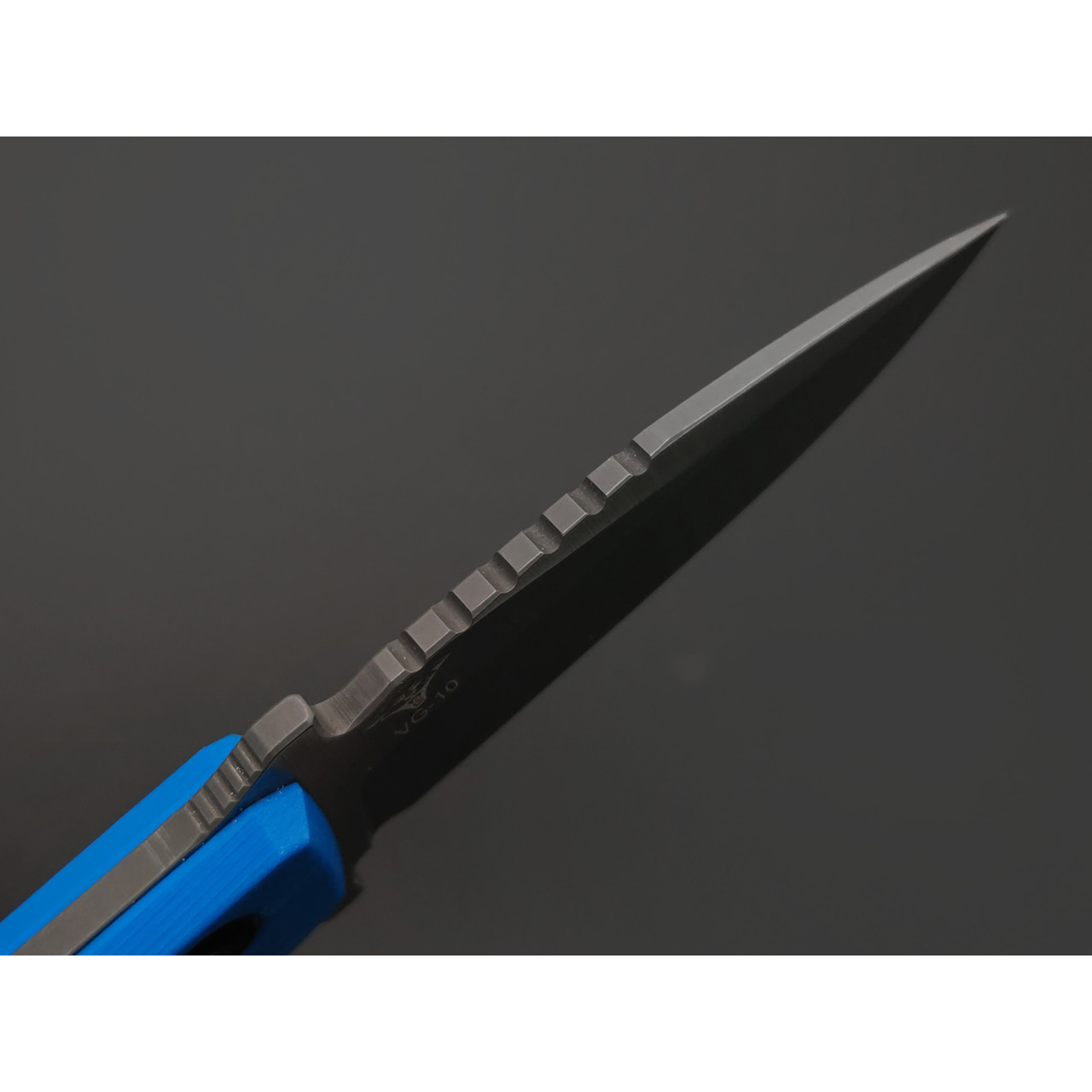 Нож с Котом Зенит сталь VG-10 satin, рукоять G10 blue, kydex white