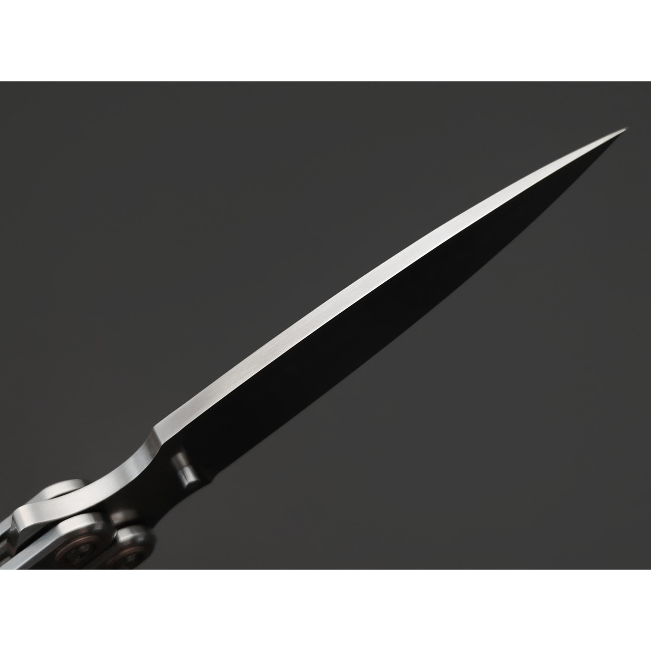 Reptilian нож бабочка Стикс-01 сталь D2 satin, рукоять Steel, aluminium, люминофор