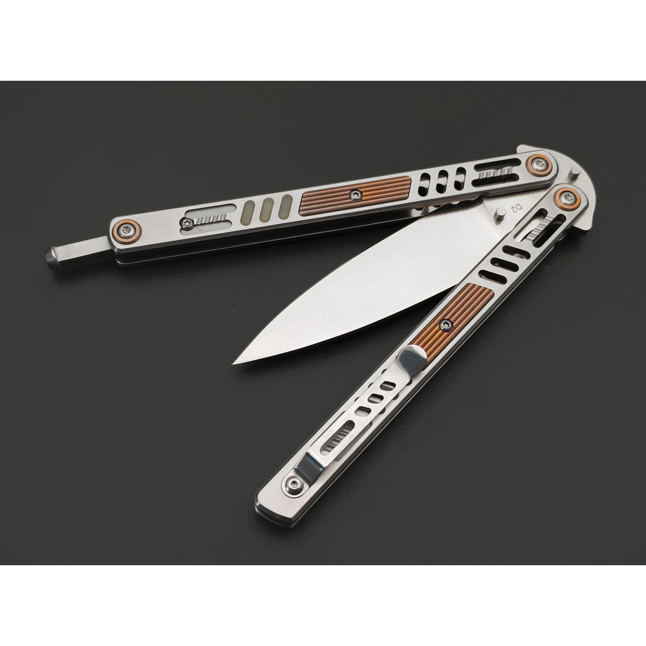 Reptilian нож бабочка Стикс-01 сталь D2 satin, рукоять Steel, aluminium, люминофор