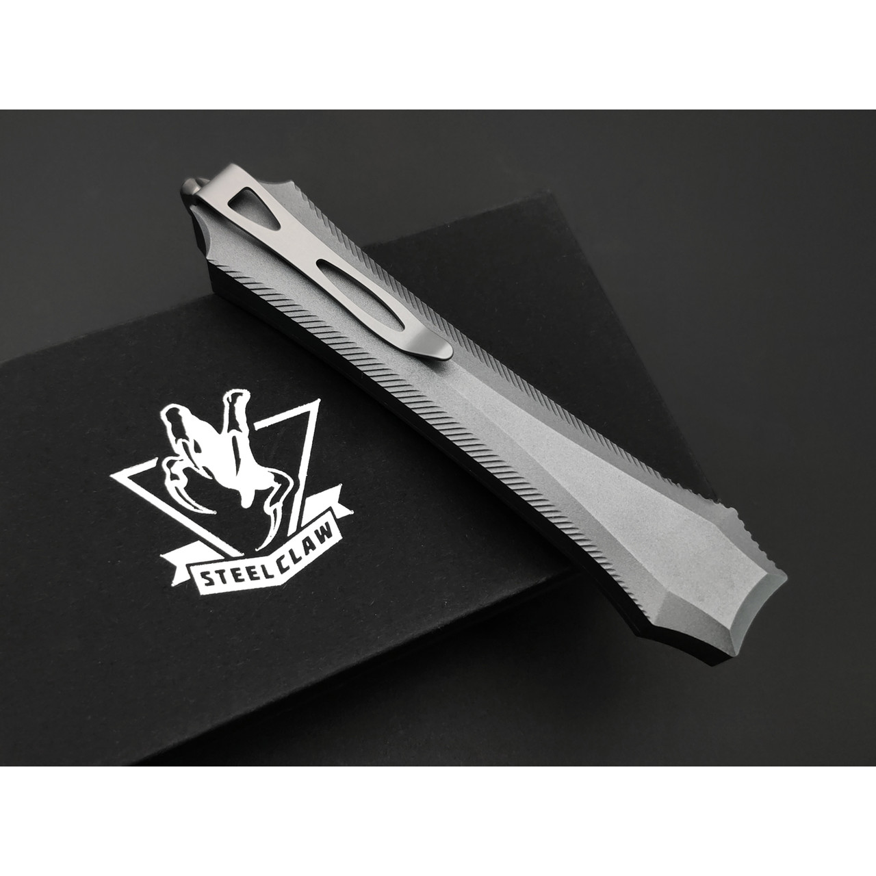 Steelclaw фронтальный нож Бретёр-01 сталь D2 satin, рукоять Aluminum grey
