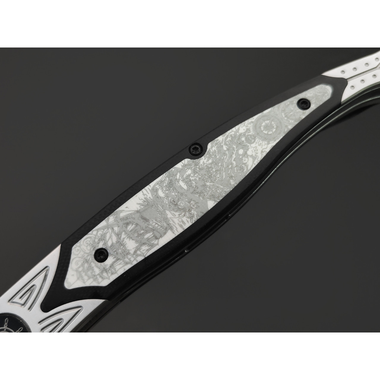 Reptilian складной нож Билли Бонс-04 сталь VG-10 satin-black, рукоять G10 black-white, steel