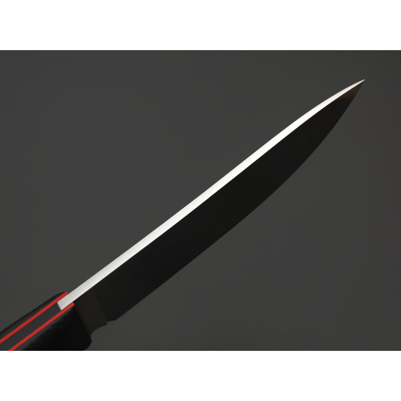 Град Горький нож Охотник сталь CPR satin, рукоять G10 black & red