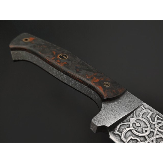 Волчий Век нож Большой Боуи Brutal Concept сталь CP72 Plus WA худ. травление, рукоять Carbon fiber chaotic red