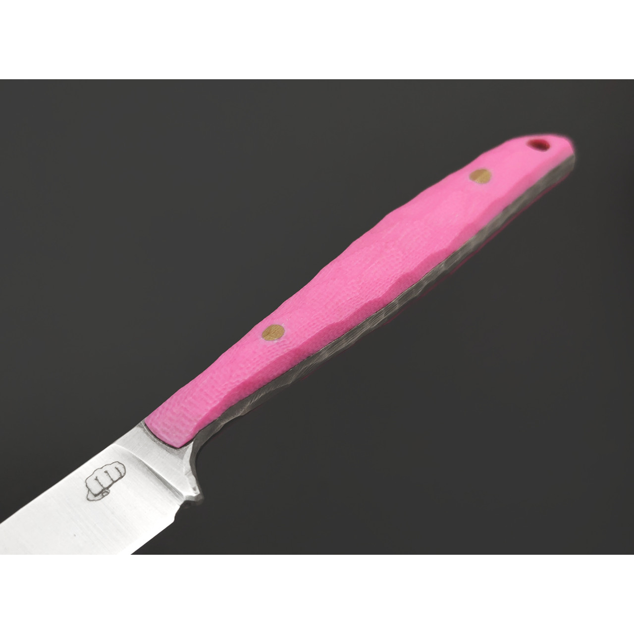 Андрей Кулаков нож KUL0259 сталь Elmax, рукоять G10 pink, латунь