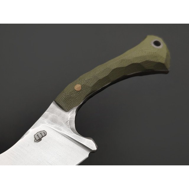 Андрей Кулаков нож KUL0229 сталь K110, рукоять G10 olive, латунь