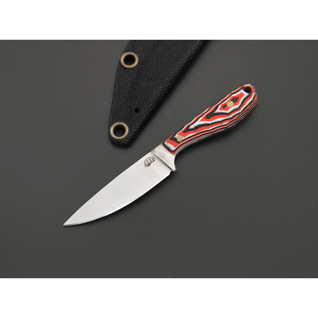 Андрей Кулаков нож KUL0248 сталь VG-10, рукоять G10 black, red & white, латунь