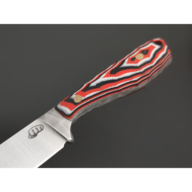 Андрей Кулаков нож KUL0248 сталь VG-10, рукоять G10 black, red & white, латунь