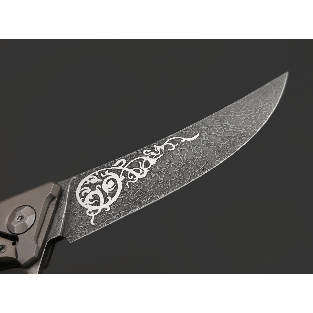 Neyris Knives складной нож Перс №3 сталь Magnacut худ. травление, рукоять Титан, бивень мамонта.
