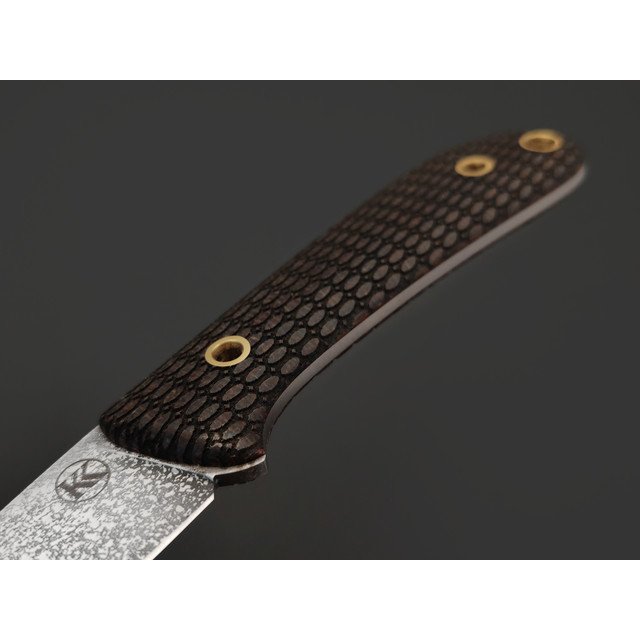 Кирилл Козлов нож Рабочий-2 сталь Aus-10Co худ. травление, рукоять Micarta brown с гравировкой, латунь