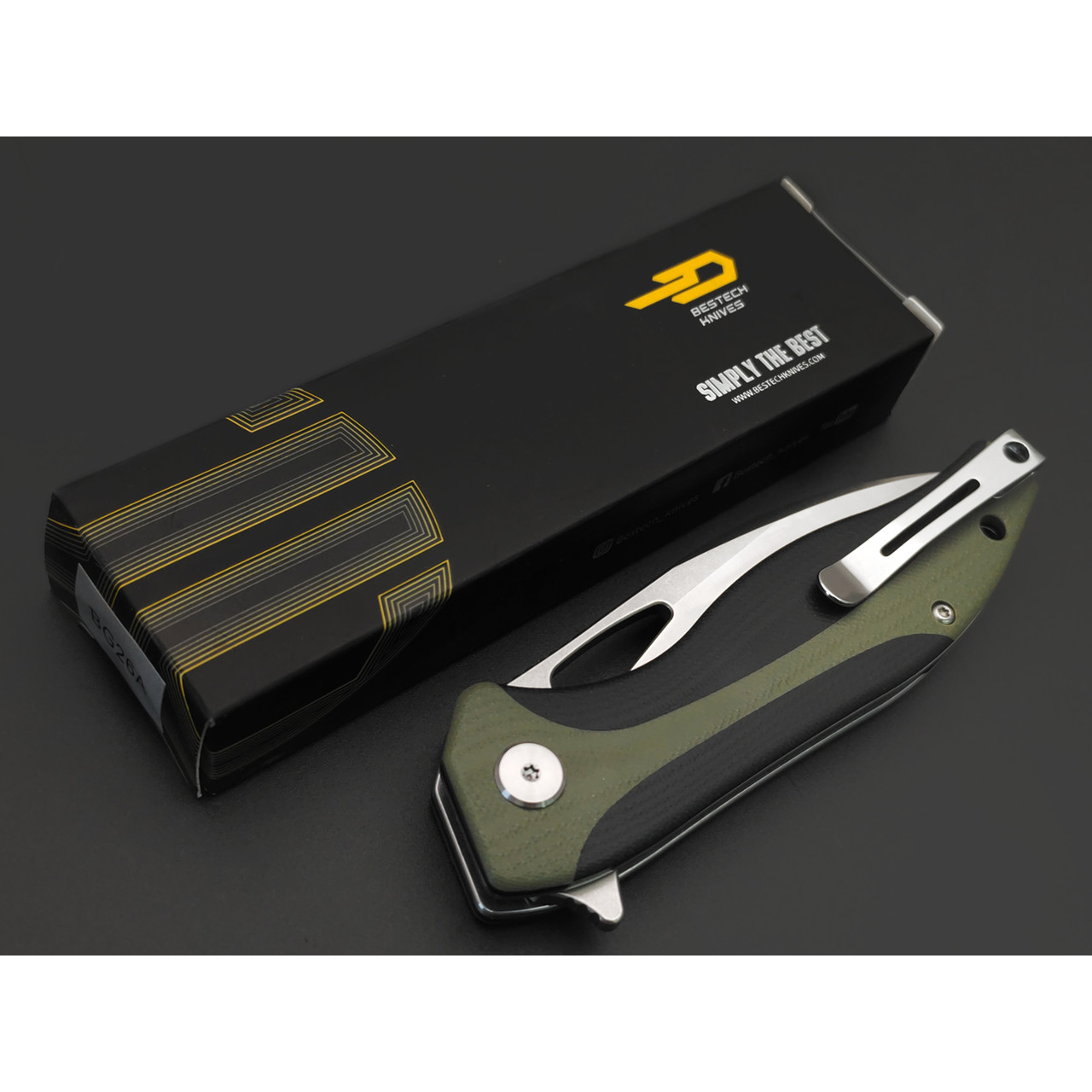 Bestech Knives складной нож Komodo BG26A сталь D2 сатин-стоунвош, рукоять G10 чёрно-зеленый