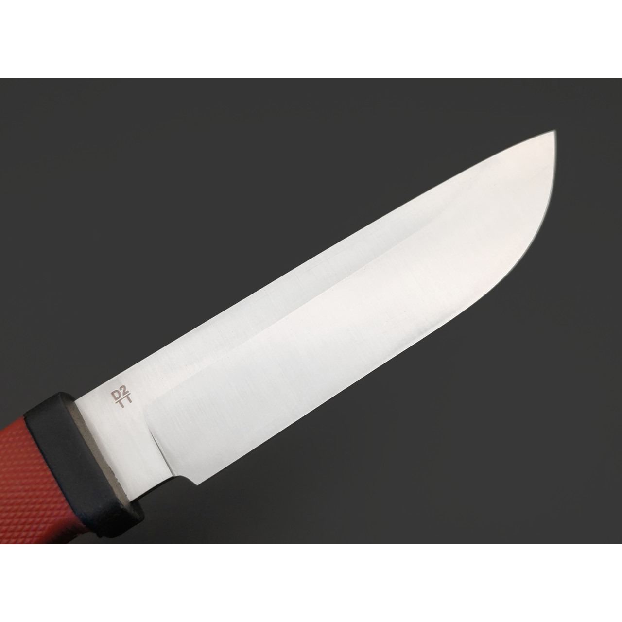 Eagle Knives нож TT сталь D2 сатин, рукоять Эластрон красный