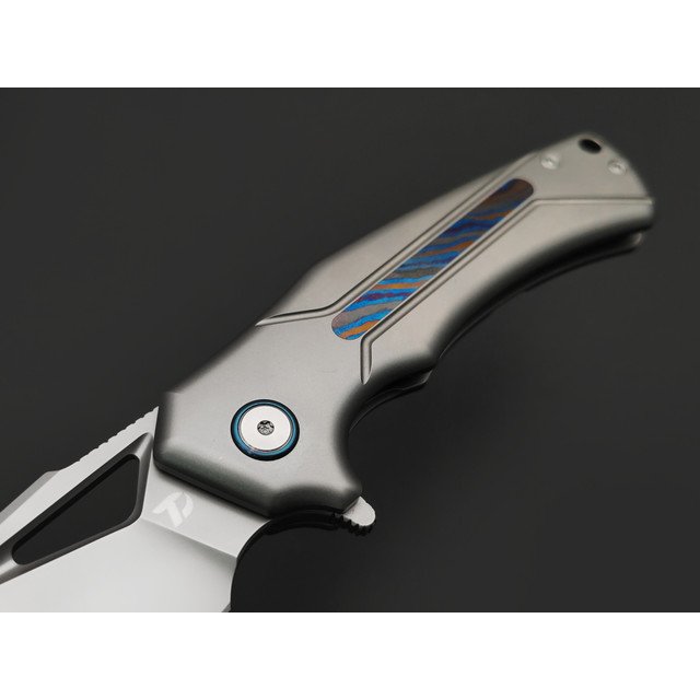 Dr.Tech складной нож Aventur D9042G сталь M390, рукоять Титан TC4 серый, zirconium alloy Damascus