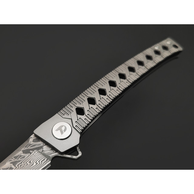 Dr.Tech складной нож Katana Fold Pro D7406G сталь Ламинат VG-10 и Дамаск, рукоять Титан TC4 серый