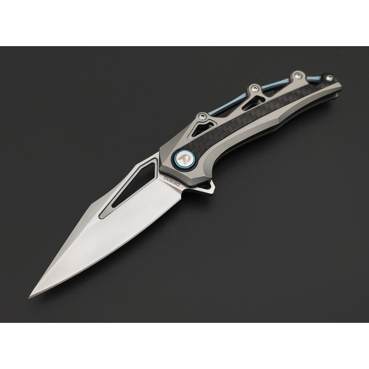 Dr.Tech складной нож Marin D9393G сталь M390, рукоять Титан TC4 серый, карбон чёрный