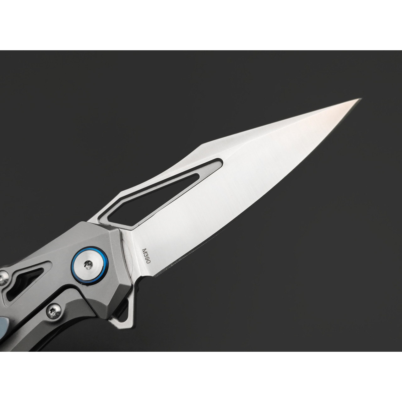 Dr.Tech складной нож Marin D9393G сталь M390, рукоять Титан TC4 серый, карбон чёрный