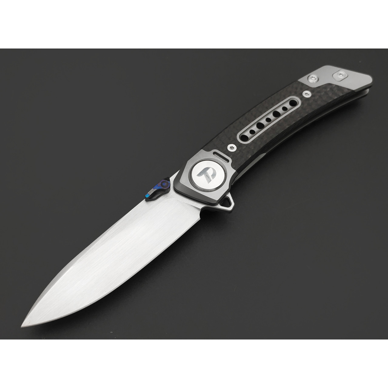 Dr.Tech складной нож Vindex Pro D9610CM сталь M390, рукоять Титан TC4, карбон