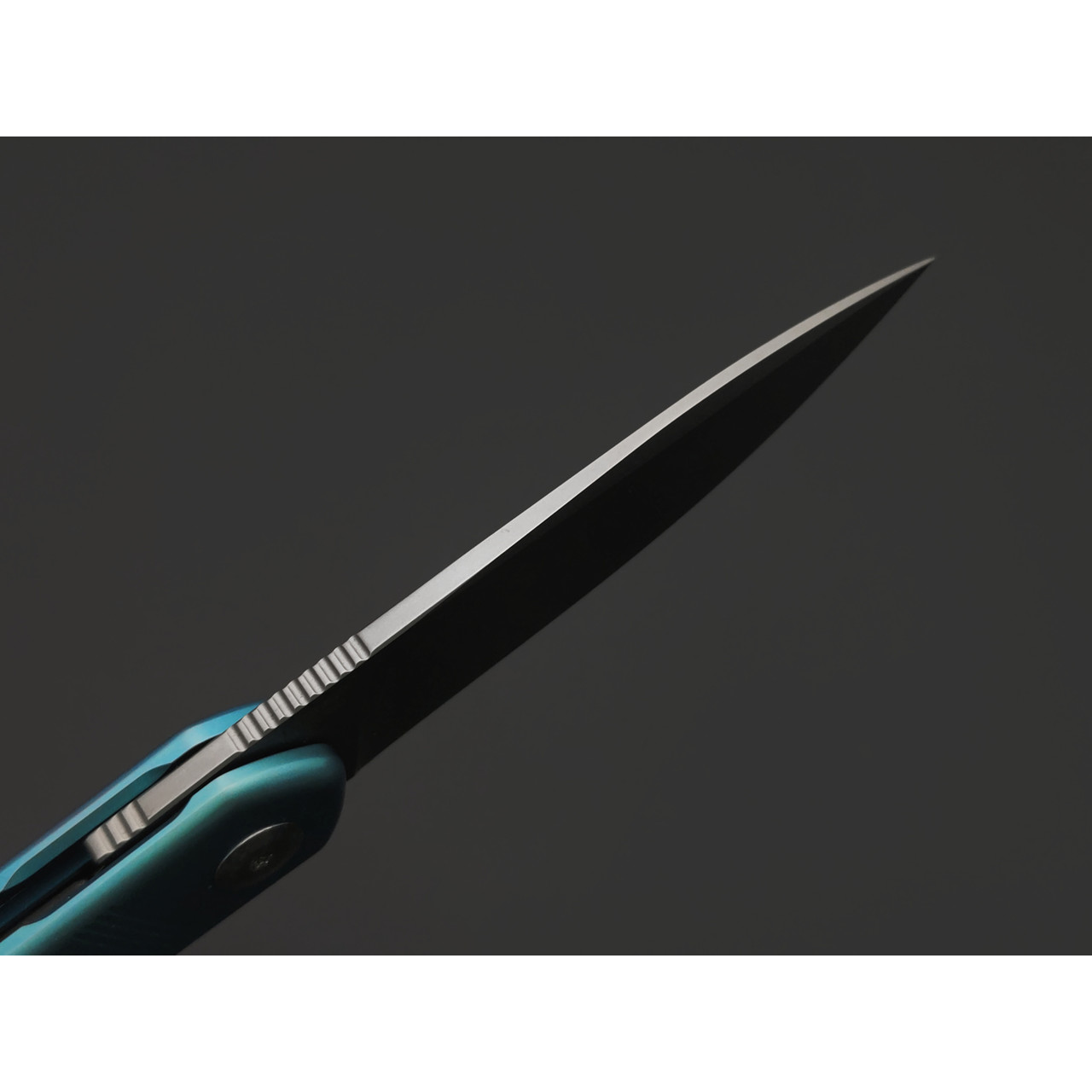 Dr.Tech складной нож Zenith D4288BL сталь M390, рукоять Титан TC4 бирюзовый, карбон