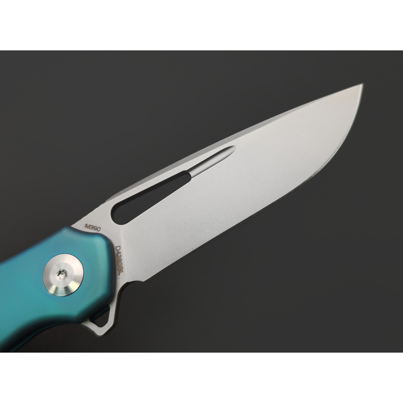 Dr.Tech складной нож Specter D4260BL сталь M390, рукоять Титан TC4 синий