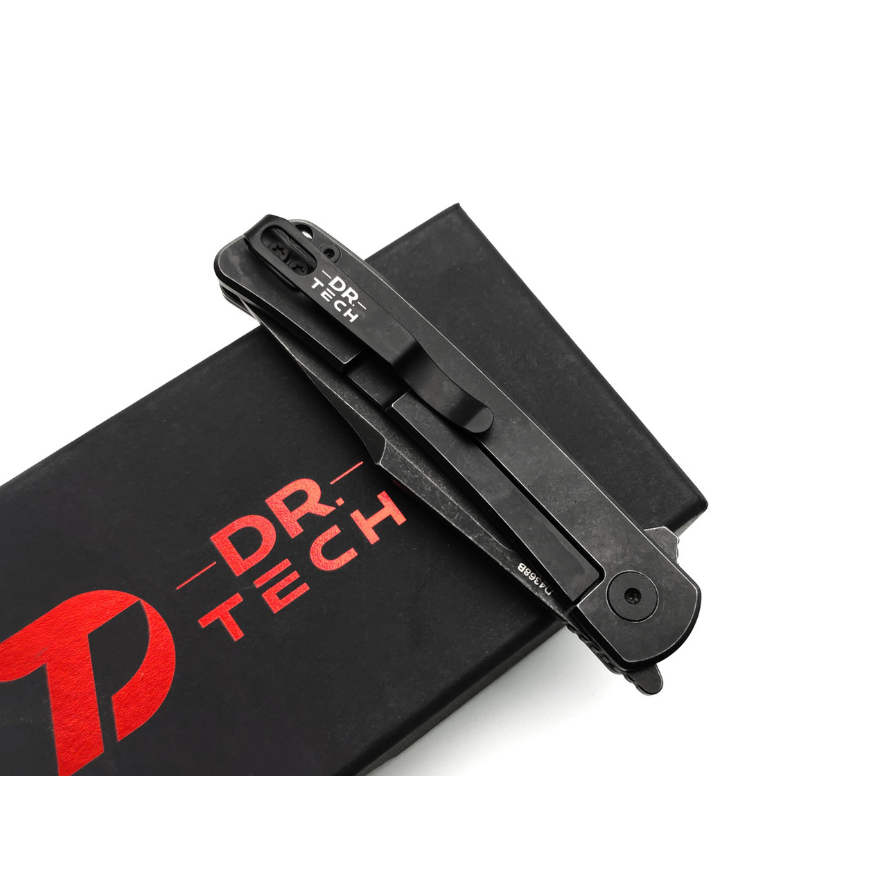 Dr.Tech складной нож Razor D4368B сталь D2, рукоять Титан TC4 чёрный, карбон чёрный с жёлтым