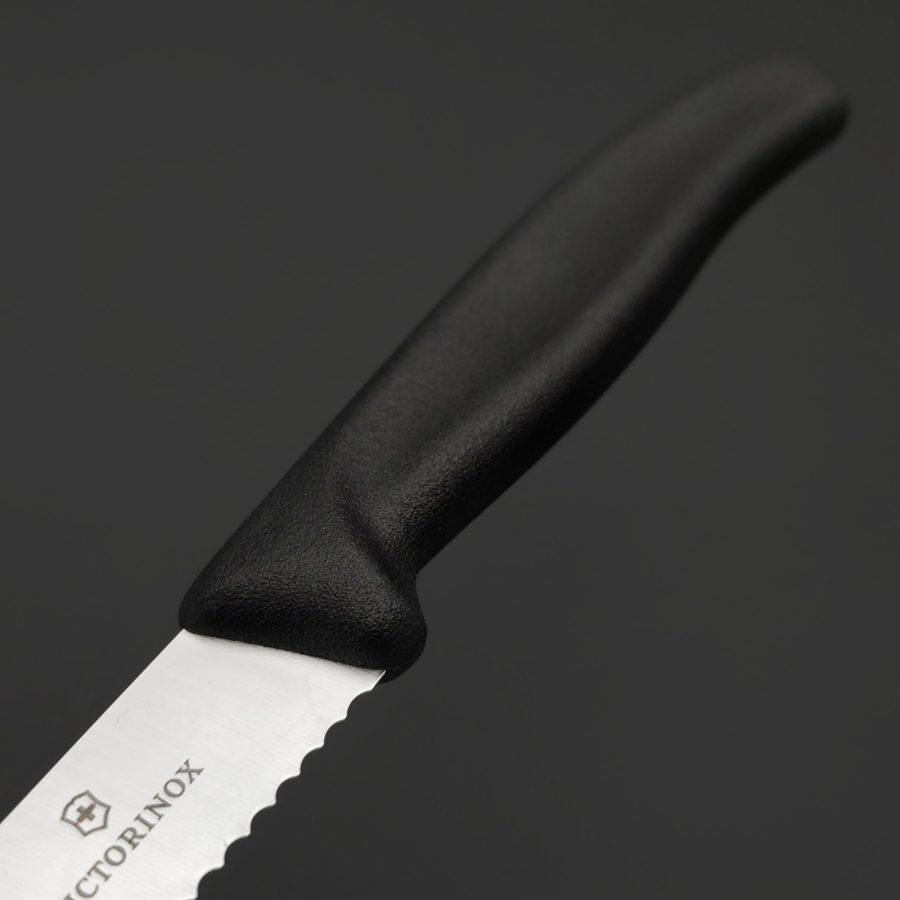 Нож для стейка Victorinox Swiss Classic 11 см 6.7233 сталь X50CrMoV15 рукоять PP